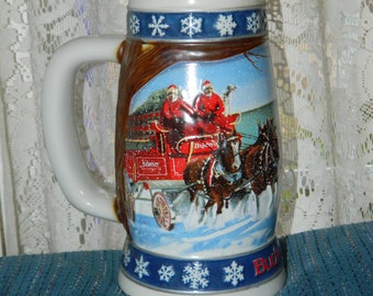 Vintage 1995 BUDWEISER HOLIDAY-Stein-Budweiser"Iluminación El Camino A Casa"-Mug-Handcrafted Anheuser Busch Inc-World Famous Budweiser