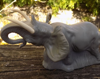 Vintage Avon "Majestic Gray Elephant" Wild Country Aftershave. A Men's Fragrance Decanter. Nice Add to Your Elephant Collection.