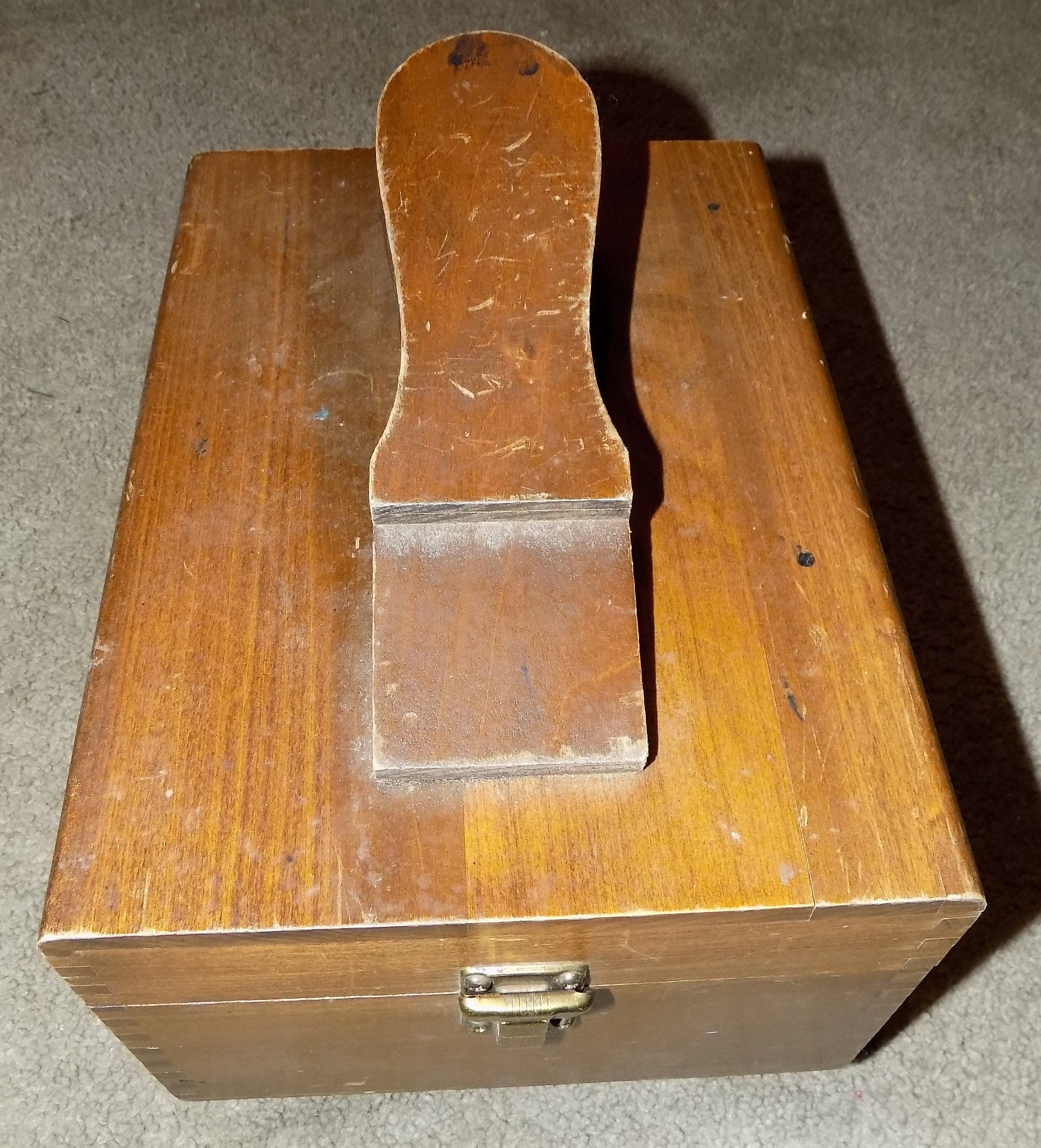 Shoe Valet, Esquire Shoe Shine Box & Accessories, Wood, Vintage – Antigo  Trunk