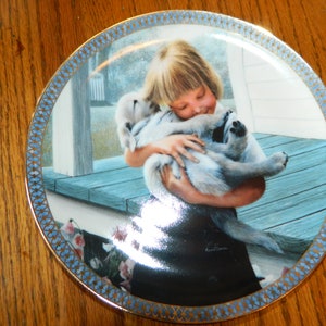 The Bradford Exchange &quot;Puppy Love&quot; Porcelain Plate By Kevin Daniel First in Issue. Plate No.1997 B in the Quiet Moments Collection. 1995