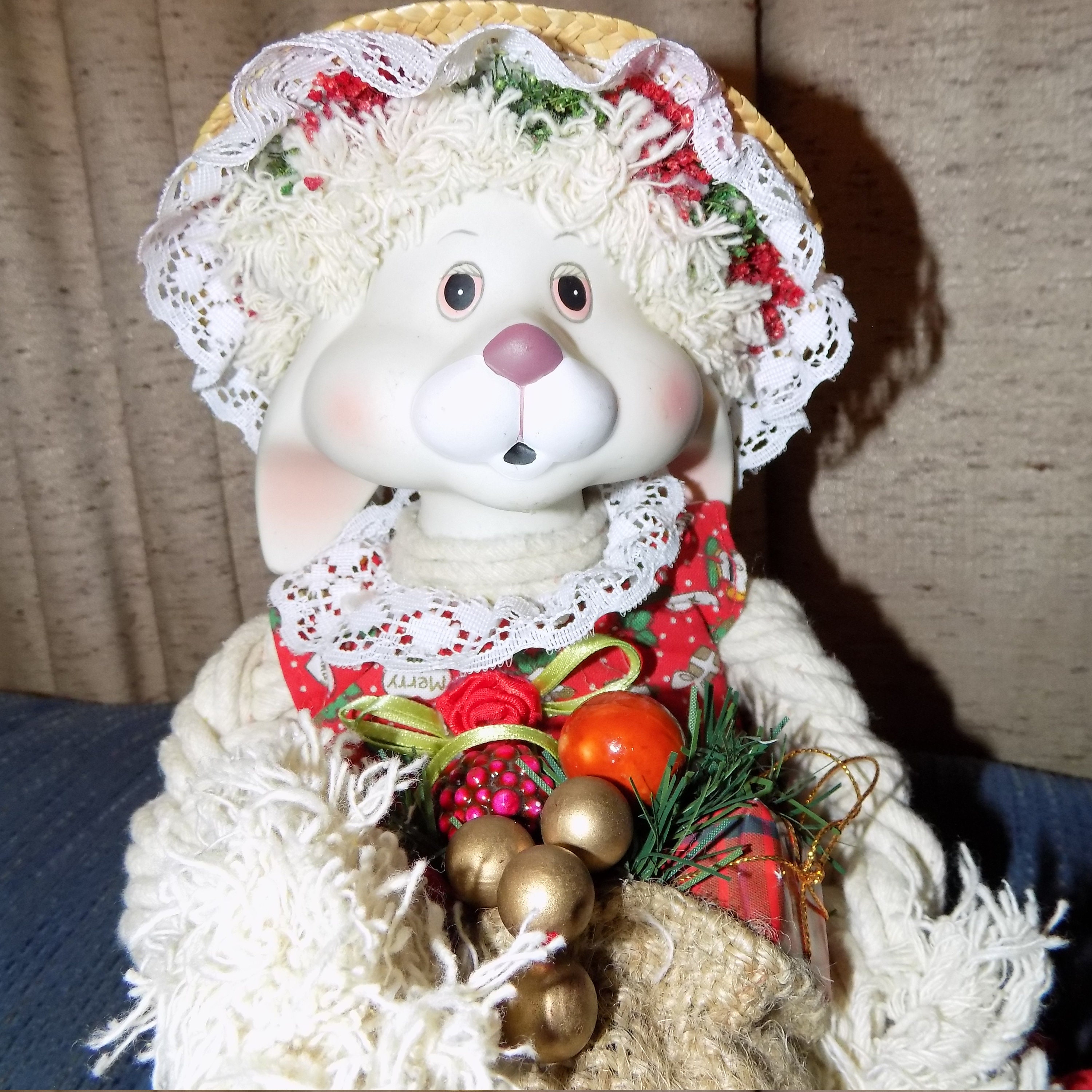 Flossy Rabbit Vintage 1993 House of Lloyds Christmas Flossie Rabbit. A Christmas ...