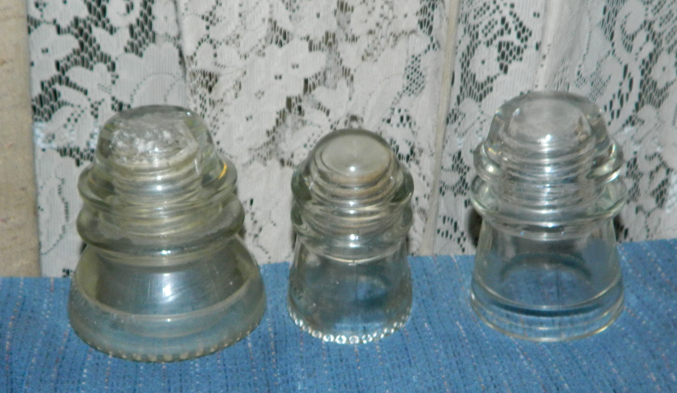 Collectible Glass Pyrex & Hemingway Train Insulators 2 Clear Heavy
