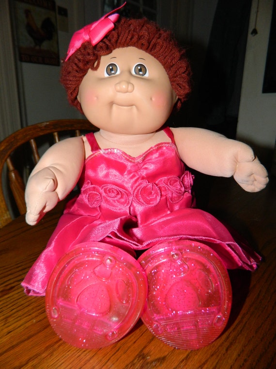 A Vintage Cabbage Patch Girl Boy Doll W Short Brown Hair Beautiful Brown Eyes Cute Dimples Cabbage Patch Kids 70 S 80 S