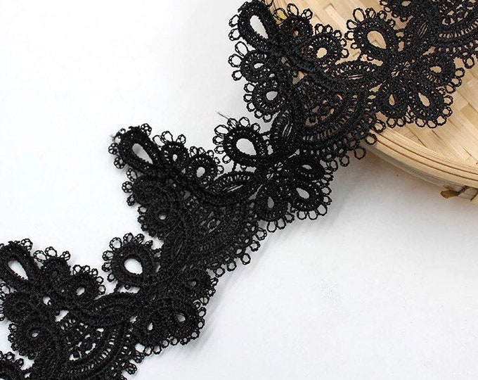 Black Victoria Lace Choker