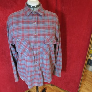 Vintage Arizona Jean Co. Plaid Flannel Shirt Distressed cabin camping bang around 1980s Size L