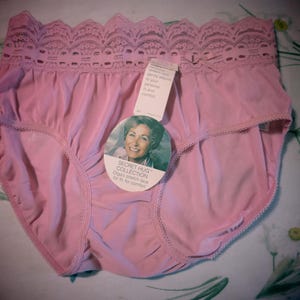 String Dentelle Satin Victoria's Secret - Taille L Beige - Vintage Années 80/90 Neuf