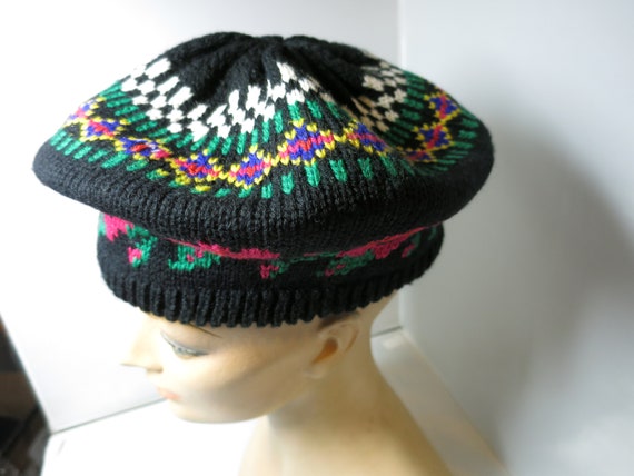 Vintage Liz Claiborne Beret With Floral 