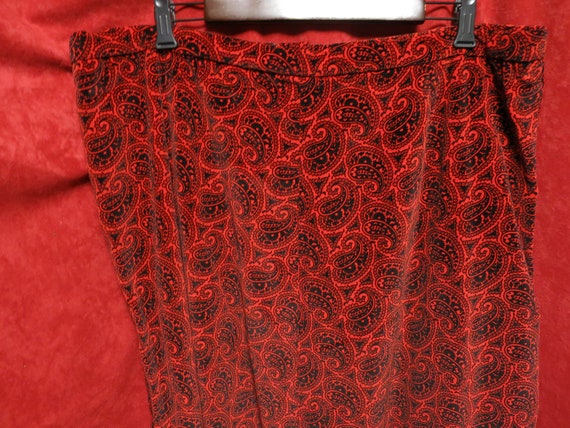 Vintage Paisley Flared Skirt Red Black Long synte… - image 1