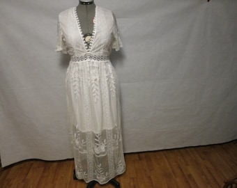 Vintage White Netting Lace Crewel Embroidered Overlay Short Sleeve Maxi Dress Size M