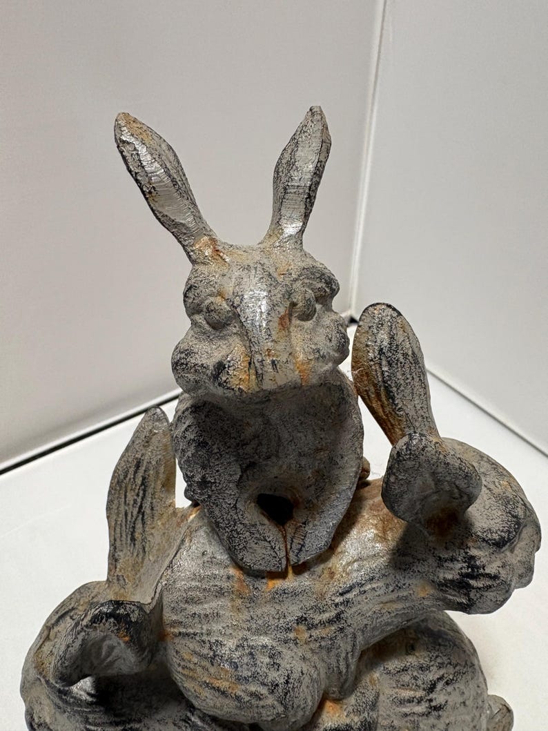 Cast Iron Rabbit Butler Statue Stacking Bunny Rabbit Cast Iron Doorstop Figurine Awesome Trio 7.5