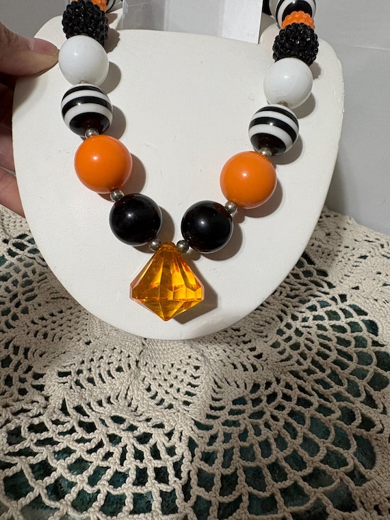 Chunky Statement Chocker Necklace white black ora… - image 3