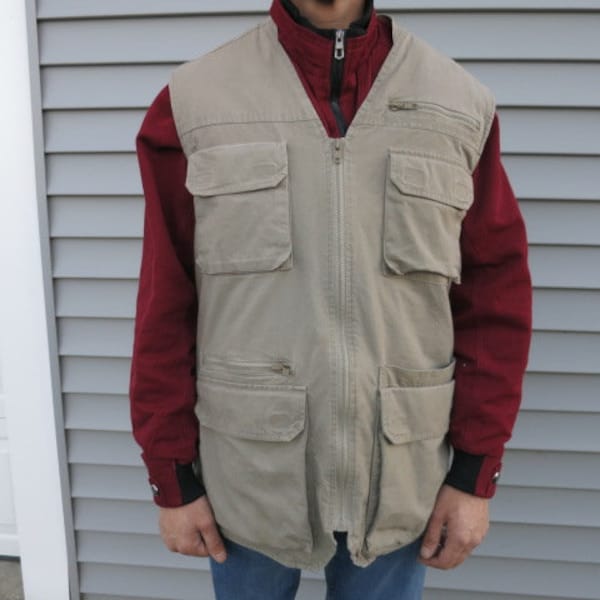 Vintage LL Bean Outdoor Cargo Vest Fishing Hiking Quilted Thinsulate Cotton Men's M TALL