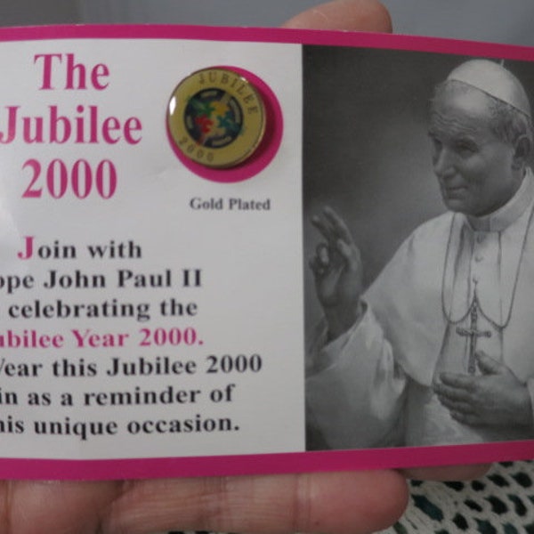 The Jubilee 2000 Pope John Paul II Pin Back Button Gold Plated