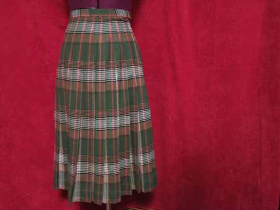 Guess red 2025 pleated skirt