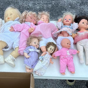 Vintage Doll Junk Lot of 10 Dolls Dirty Restore Parts lot two