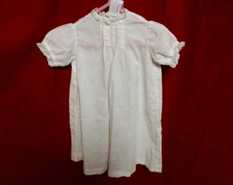 Antique Baby Dress White with lace and pin pleats  best guess 9 to 12 months