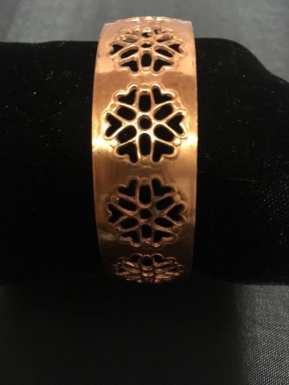 Vintage Copper Heart Cuff Bracelet Snowflake Hear… - image 2