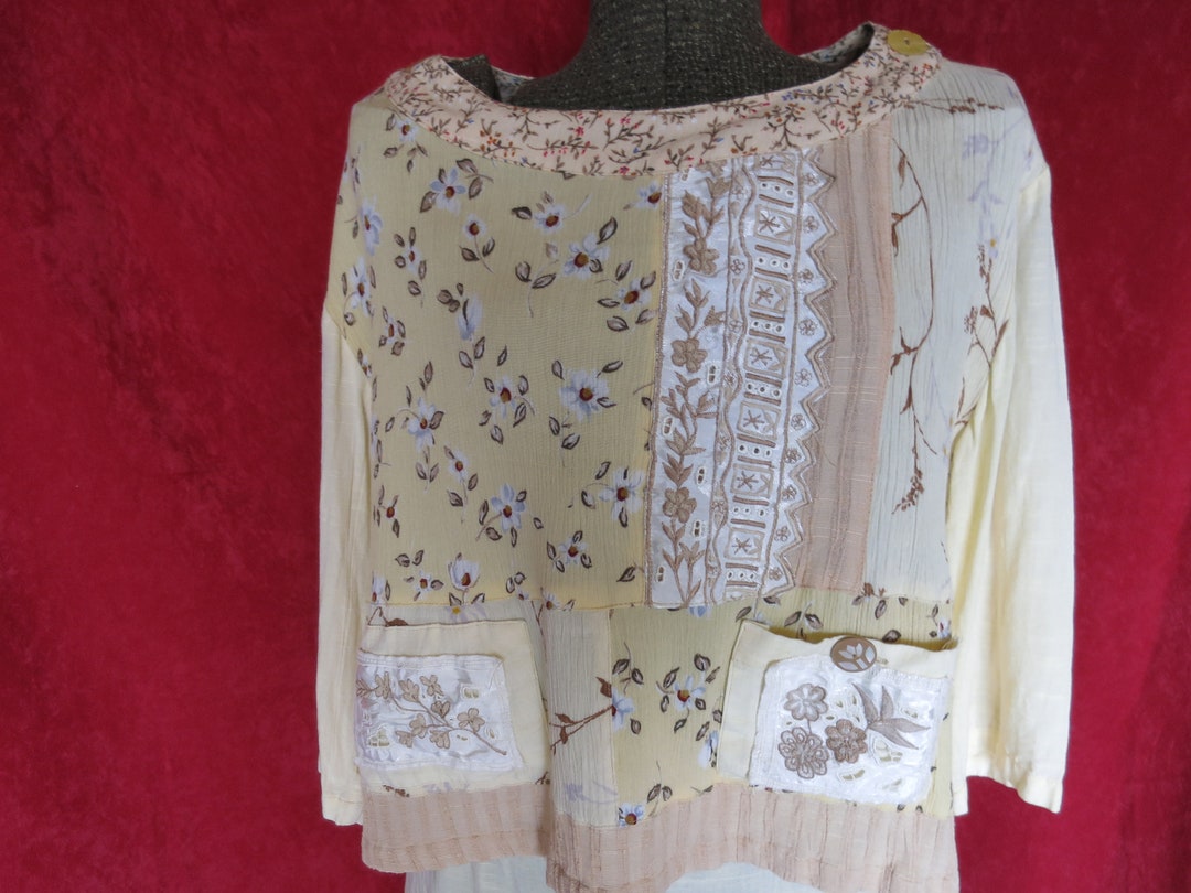 Globe Trotter Clothing of Bali Vintage Skirt and Shirt Size L Made in Indonesia Floral Abstract