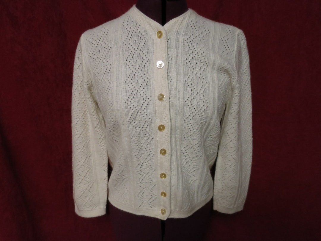 Vintage Cable Knit Cardigan Sweater Button up Striped Cream Color Soft