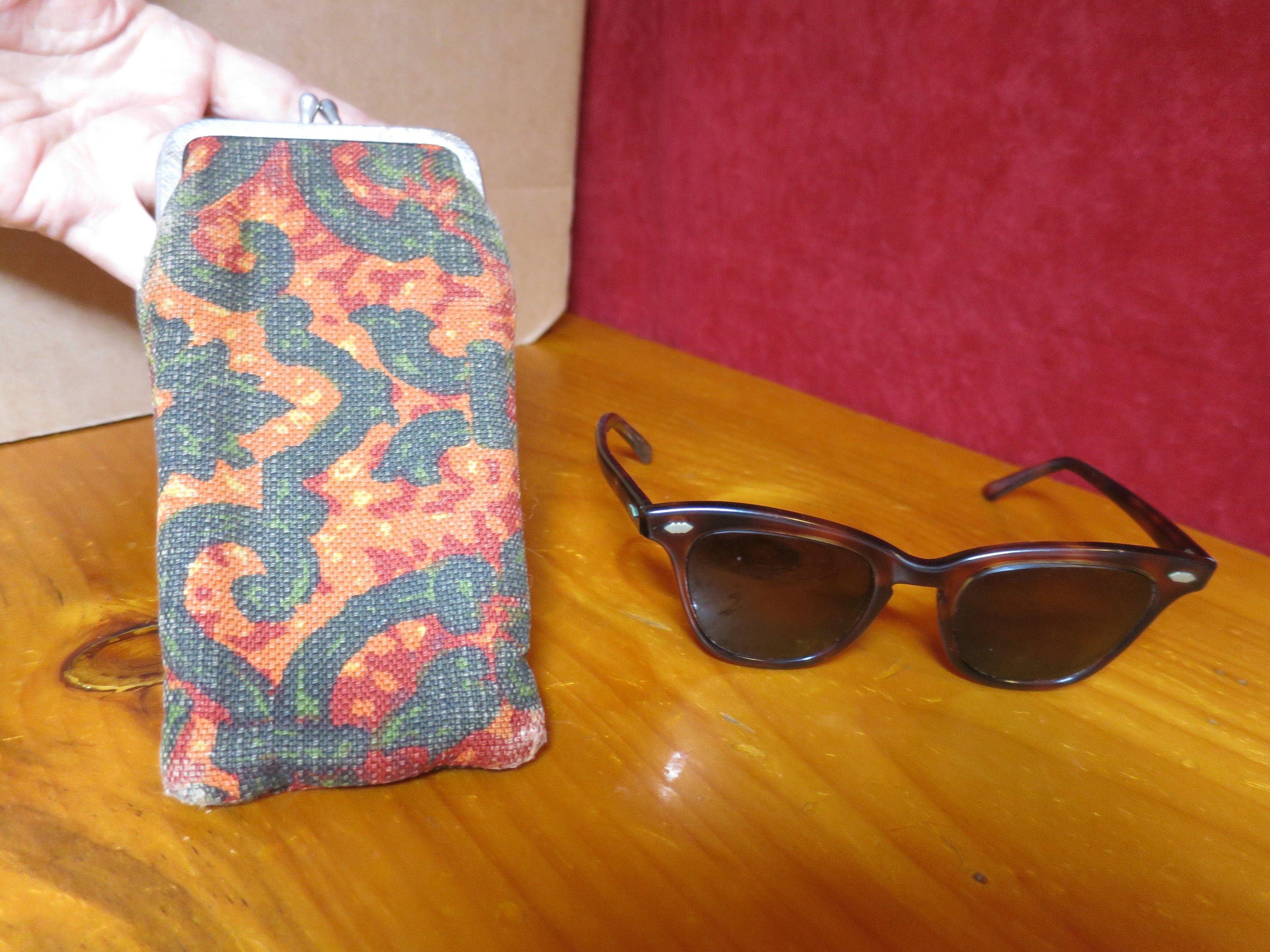 Vintage Liberty USA Prescription Sunglasses Faux Tortoise  display picture 2
