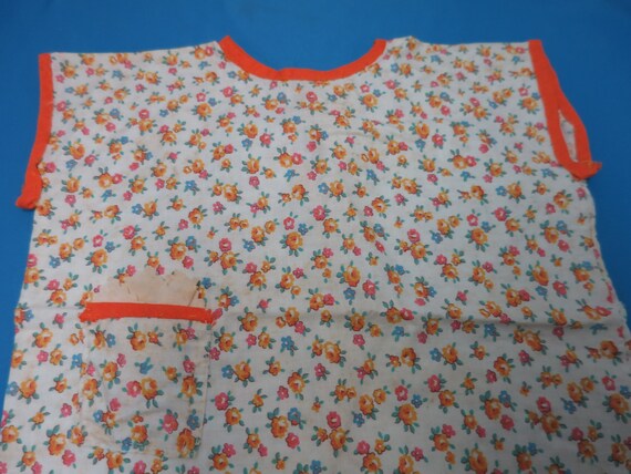 Girl Toddler Shirt floral pattern with folded han… - image 2
