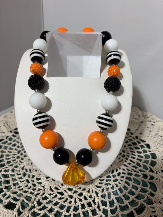 Chunky Statement Chocker Necklace white black ora… - image 1