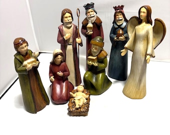 Nativity 8pc set made of painted resin