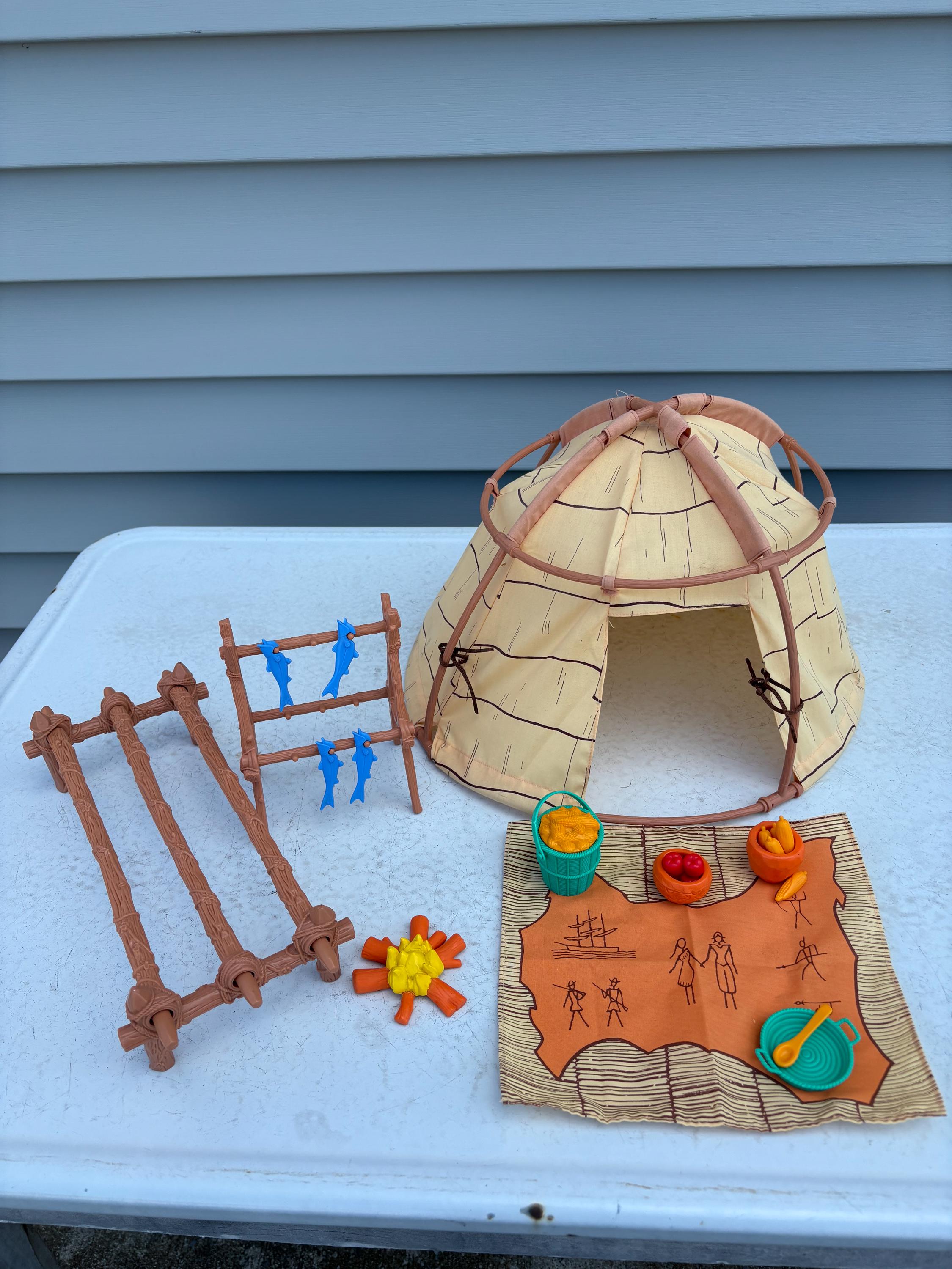 Mattel Disney Pocahontas Powhatan Tent Play Set Vintage 1993 - Etsy