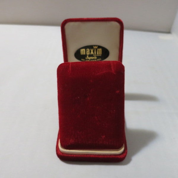 Vintage Jewelry Presentation Box Maxim Calidad Joyenia Red Ribbed Velvet San Jose Costa Rica