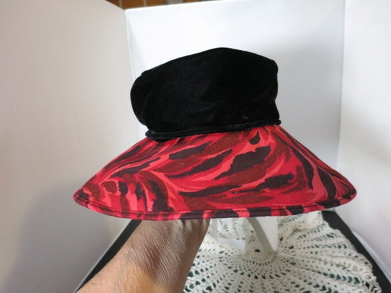 Vintage Women's Bucket wide Brim Hat Black Velvet… - image 6