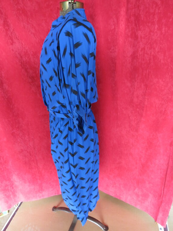 Vintage Maggy London by Jeannene Booher Dress Size 12 Blue With 