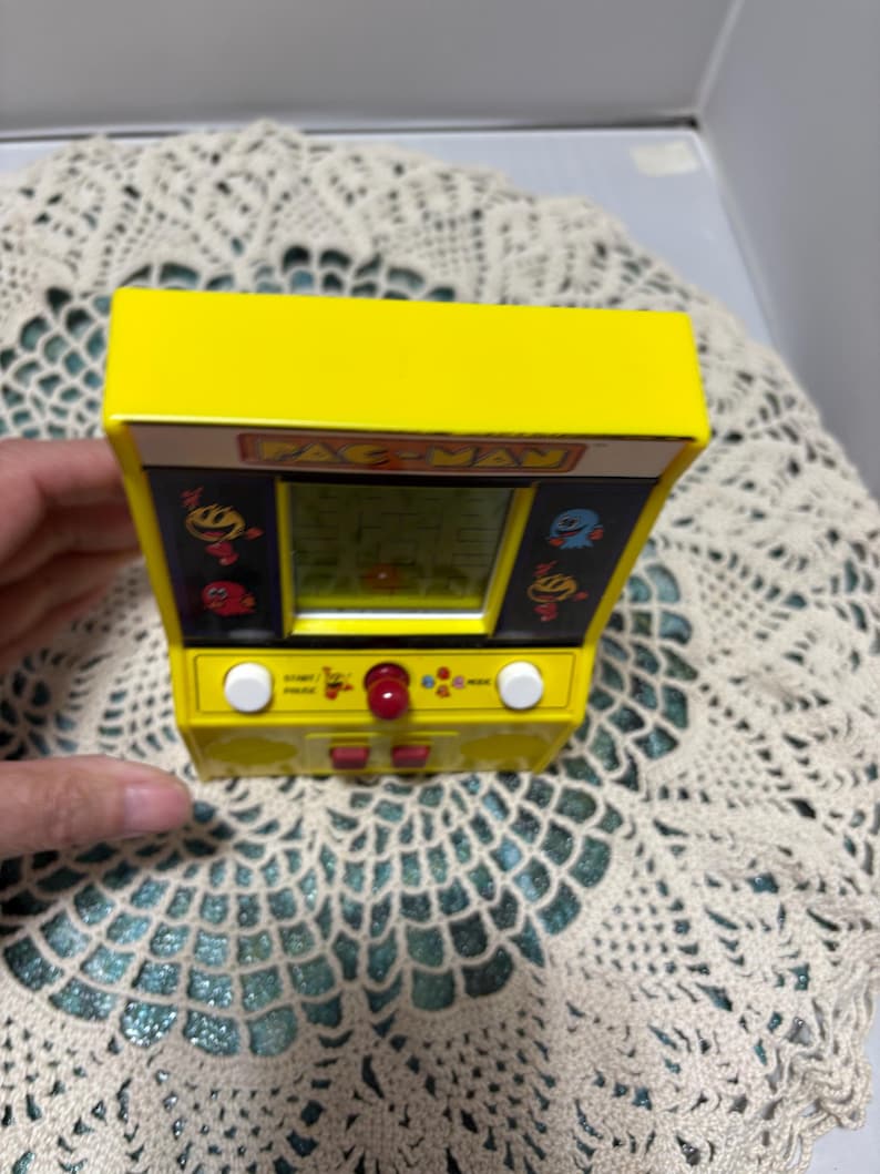 Pac-man Mini Arcade Gam Hand Held Bandai Namco Item 09521 Vintage - Etsy