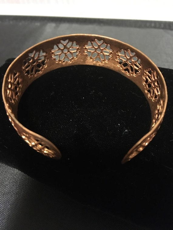 Vintage Copper Heart Cuff Bracelet Snowflake Hear… - image 3