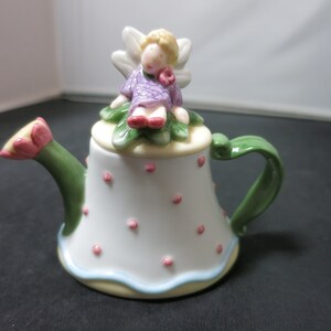 Nini Tea Pots Collection Hand Painted~ [ SAILBOAT ]~ Mini Teapot ~FIGURINE!!