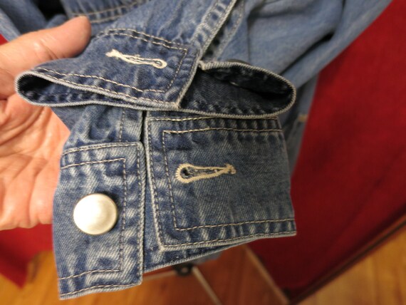 Vintage Chicos Denim Jean Shirt Jacket Size 1 Men… - image 6