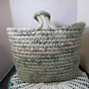 Vintage Braided Rug Bag Basket Shopping Beach Multiple Use