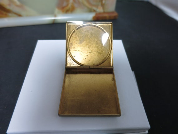 Art Deco Rhinestone Powder Compact - image 8