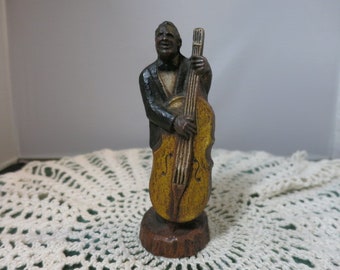 Vintage Syroco-houtmuzikant die het cellobeeldje speelt, 5 inch hoog