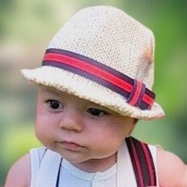 Fedora, Baby Fedora, Chapeau Fedora pour enfants, Cadeau unique pour bébé garçon, Chapeau en tricot pour petit homme, Accessoire photo pour bébé, Chapeau d’accessoire photo pour nouveau-né, Cadeau de fête de bébé