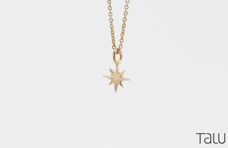 North Star Romantic Gift Gift Idea Minimalist Gift Mother/'s Day Gift Everyday Charm Bridesmaid Gift Star Necklace Gold Star Dainty