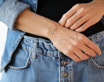 Pulsera Infinito de Oro Macizo: Charm Amor Eterno de 9K-18K