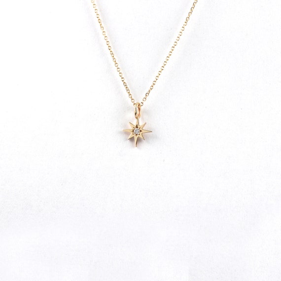 Solid 14k  In  White Gold North Star  Pendant Necklace 
