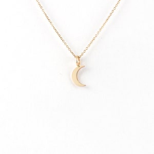 Solid Gold Moon Necklace, Crescent Pendant, Celestial Jewelry, Symbolic Lunar Charm, Elegant Night Sky Birthday Gift for Her, 9K, 14K, 18K