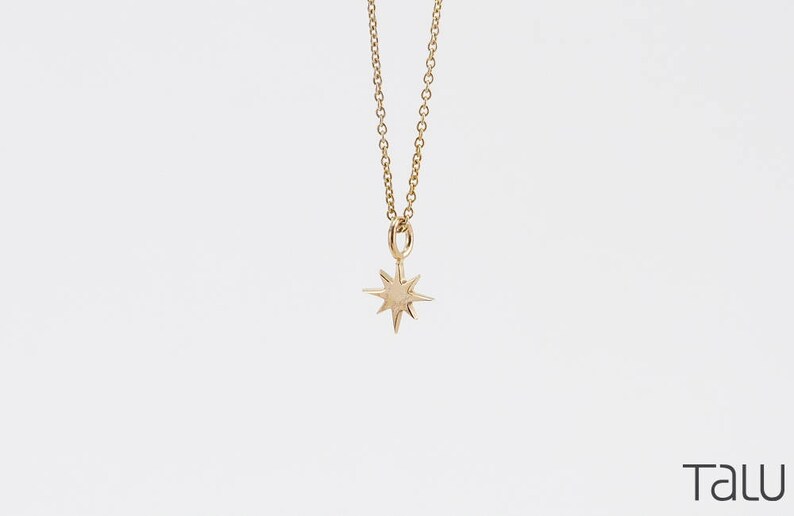 North Star Romantic Gift Gift Idea Minimalist Gift Mother/'s Day Gift Everyday Charm Bridesmaid Gift Star Necklace Gold Star Dainty
