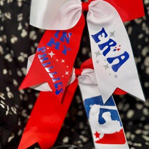 Phillies cheer hair bow