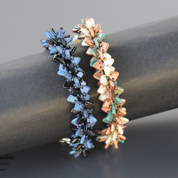 Bracelet tissé en spirale pour Femme. Perles triangles à deux trous et Rocailles Miyuki. Plusieurs couleurs disponibles