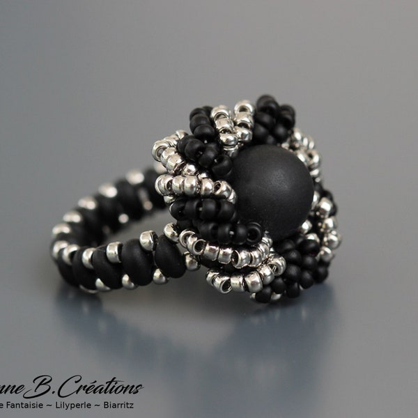 Bague ronde pour Femme Onyx noir mat et Perles de rocailles