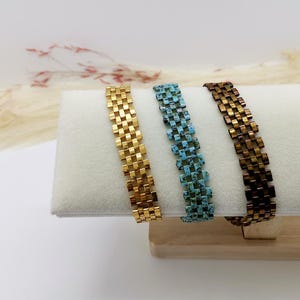Tila Miyuki bracelet for Women. Needle-woven bracelet. Stainless steel clasp and extension. Choice of colors.