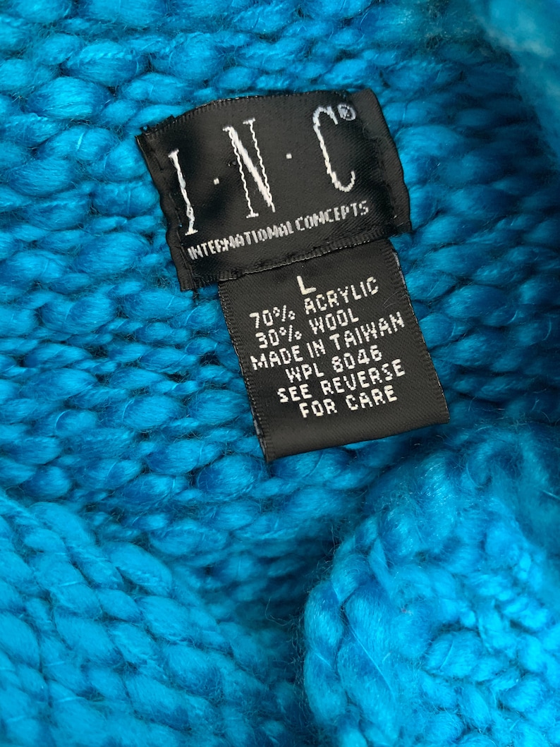 Soft Vintage Knit Pullover Medium 90s Aqua Cloud Sweater