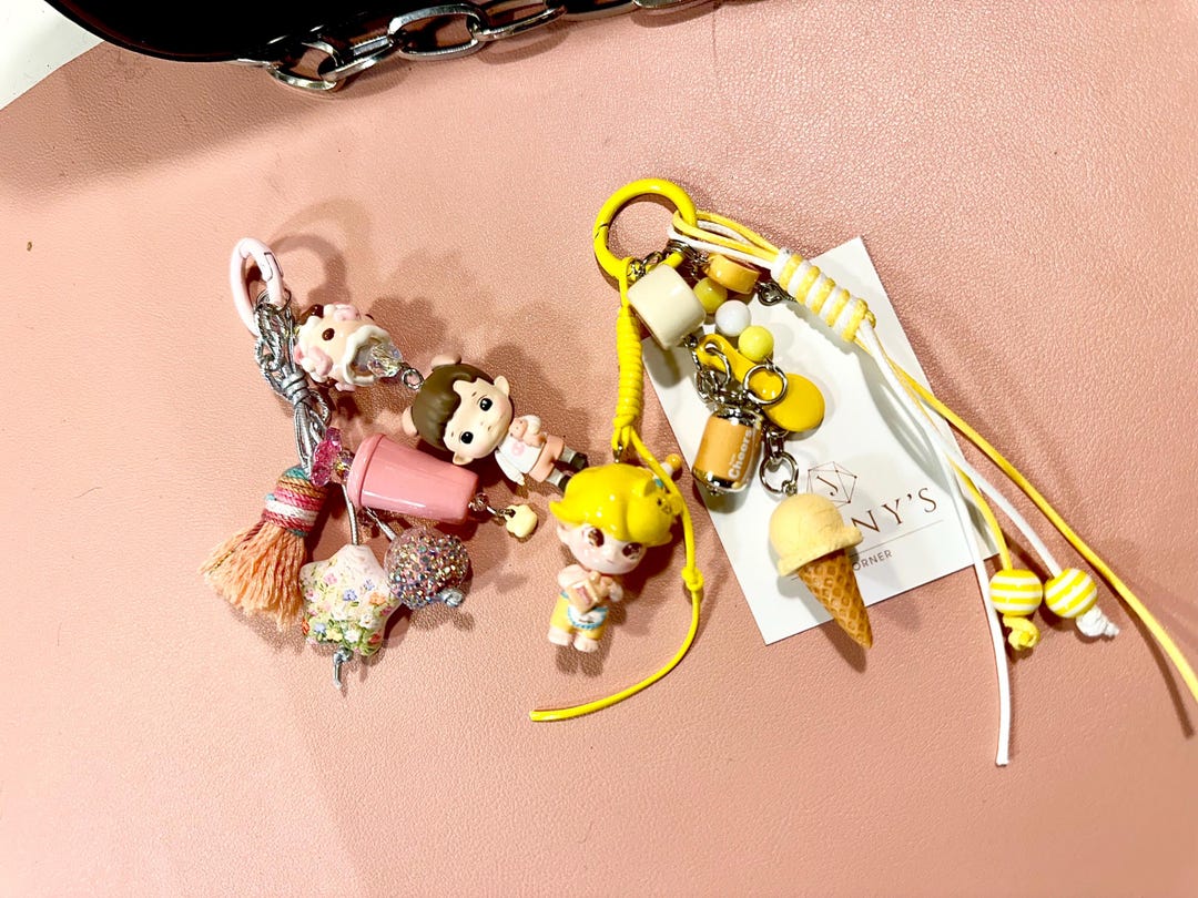 Little Boy D Moo / Haci-pupu Chunk Keychain/ Bundle Keychain/ Yellow ...